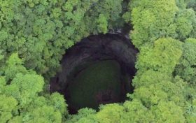 絕美！巖溶地貌的“滄海遺珠”！漢中天坑群是這樣形成的 →縮略圖