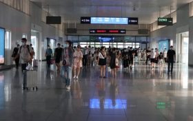 中秋節(jié)，加車！縮略圖