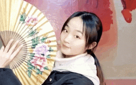 文化自信，薪火相傳！00后女生直播間唱戲，圈粉無數(shù)！縮略圖